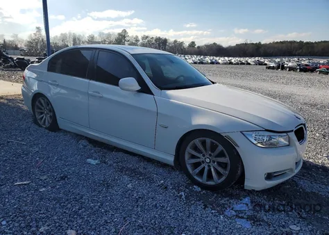 2010 BMW 328 I from USA, damaged, VIN WBAPH7C5XAE129470